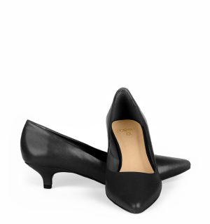 GASSU MICHELLE - Czarne czółenka na kaczuszce z licowej skóry - z przodu