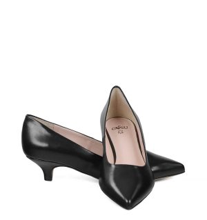 GASSU JESSICA Czarne buty na niskim obcasie - z przodu