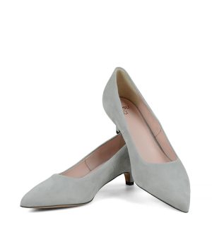 JESSICA - Szare czółenka na kaczuszce z zamszowej skóry - z przodu