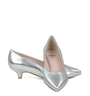 GASSU JESSICA srebrne niskie szpilki - z przodu