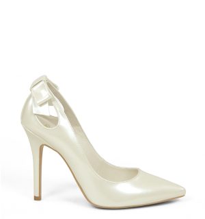 GASSU EVIE perłowe szpilki ślubne w odcieniu ecru - bokiem