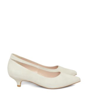 GASSU JESSICA - szpilki ecru niskie obcasy - bokiem