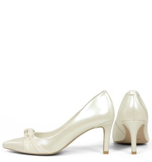 GASSU LOTE - niskie szpilki ecru wykonane z naturalnej skóry - z tyłu