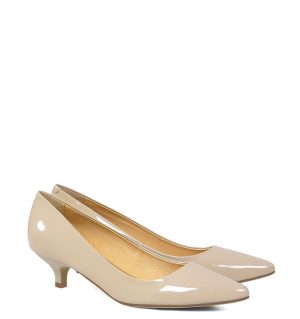 MICHELLE - Beżowe czółenka na niskim obcasie - po skosie