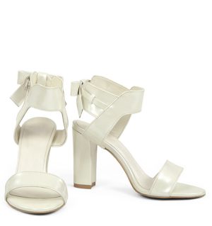 GASSU MONIC urocze sandały na słupku ecru - z przodu