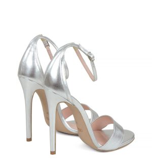 GASSU NATALIE - Srebrne wysokie szpilki z licowej skóry - po skosie