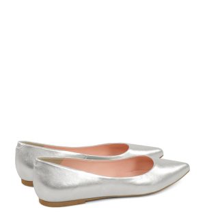 EMILY - Srebrne baleriny z licowej skóry nosek w szpic - po skosie