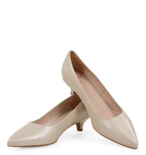 JESSICA - Szpilki beżowe perłowe niski obcas - z przodu