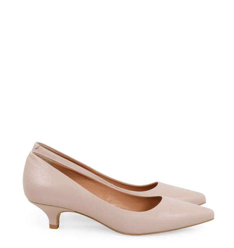 MICHELLE - Beżowe pudrowy róż na niskim obcasie z licowej skóry - bokiem
