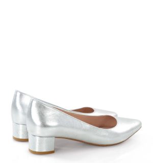 WERONICA - Srebrne czółenka na niskim obcasie - po skosie