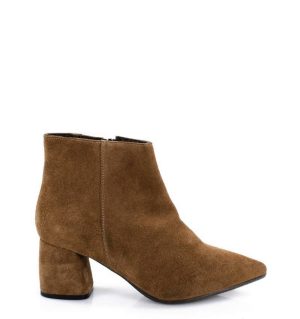 VERA - brązowe botki na grubym słupku - bokiem