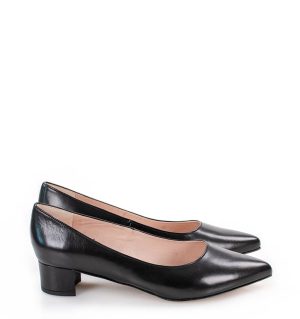 WERONICA - czarne czółenka na niskim obcasie - bokiem