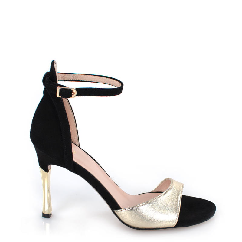 MEGAN - Złoto-czarne sandałki na szpilce - bokiem