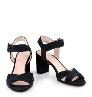 Gassu VIVIAN czarne sandałki na słupku - z przodu