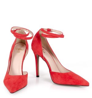 Czerwone szpilki - z przodu