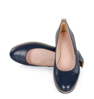 Granatowe baleriny - z przodu