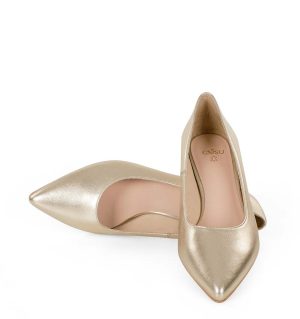 WERONICA - Złote czółenka na niskim obcasie z licowej skóry - z przodu