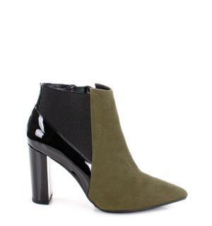 CORA - Zielona (khaki) krótkie botki na słupku - bokiem