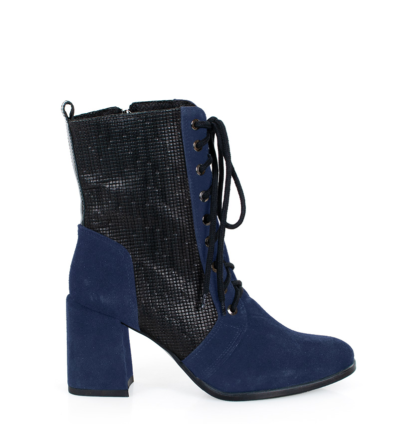 MADISON - Granatowe botki za kostki na słupku - bokiem