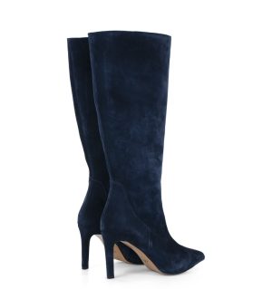 Granatowe kozaki na szpilce - po skosie tyłem