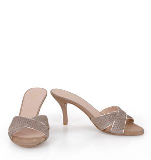 CHRISTINA - klapki beżowe na szpice - obrazek 5