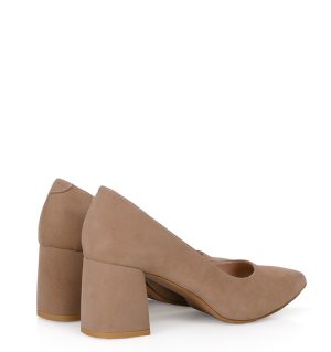 CLARA - Beżowe czółenka na grubym słupku - obrazek 5