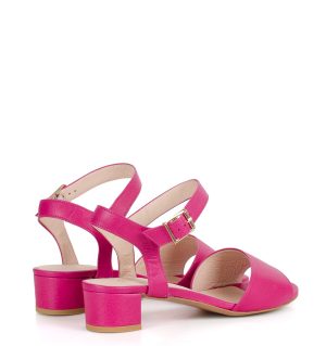 ESTERA - różowe sandałki na niskim obcasie - obrazek 4