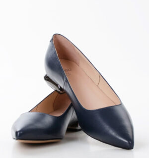 KORA - Ciemno granatowe baleriny licowa skóra na płaskim obcasie - obrazek 6